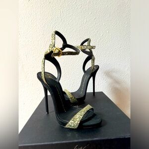 Giuseppe Zanotti Strappy heels BN size 35